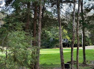 117 Greensward Dr, Grantham, NH 03753