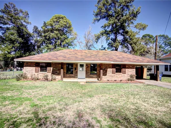 208 Henry Ave, Natchitoches, LA 71457