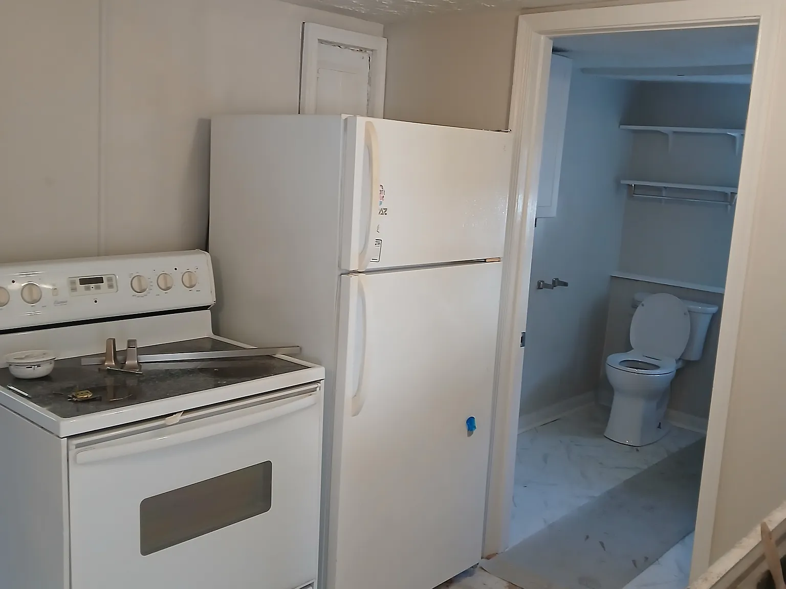 2 bed, 900 sqft, $800 — Photo 4