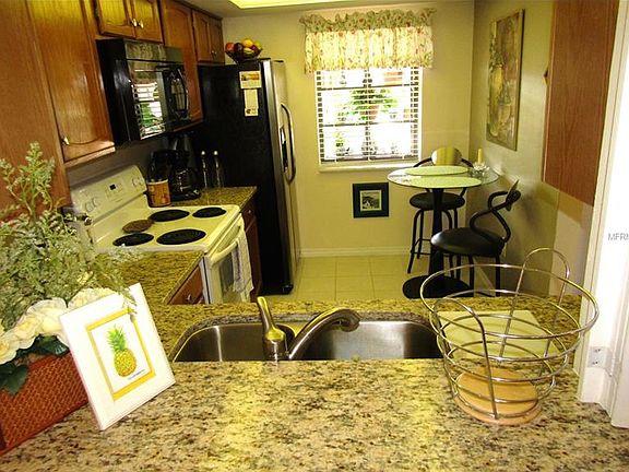 5th image of 762 E Avenida Estancia Dr E #188