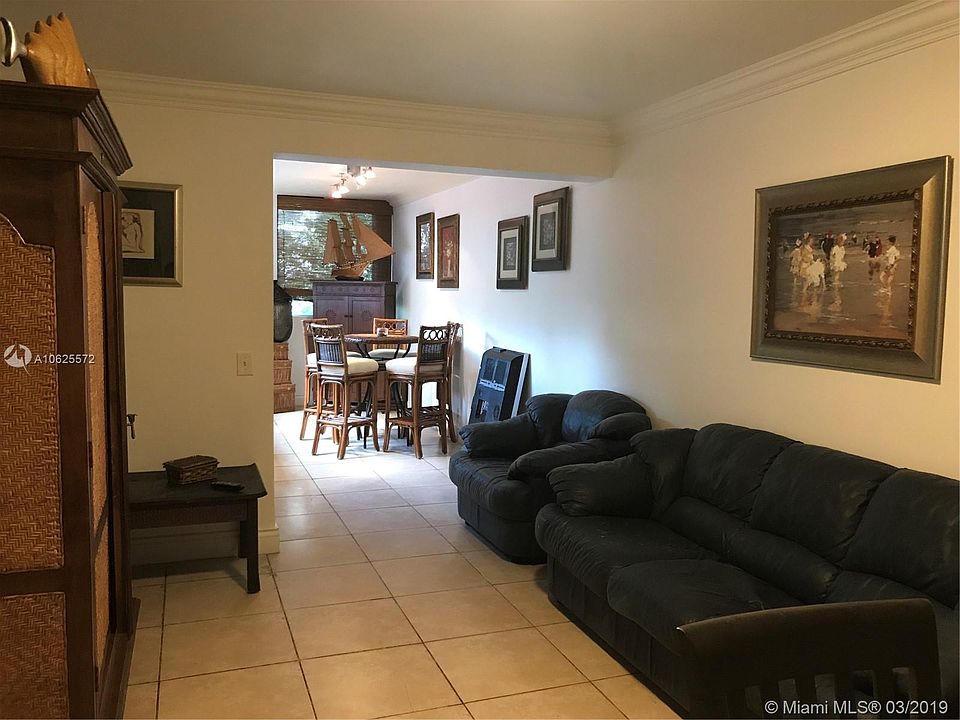 1st image of 141 Crandon Blvd APT 230