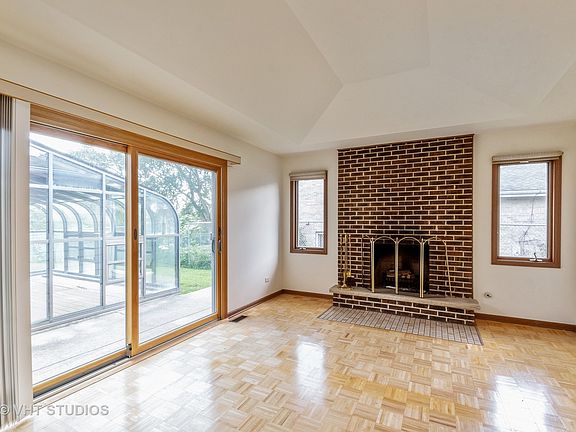 5th image of 4953 Arquilla Dr
