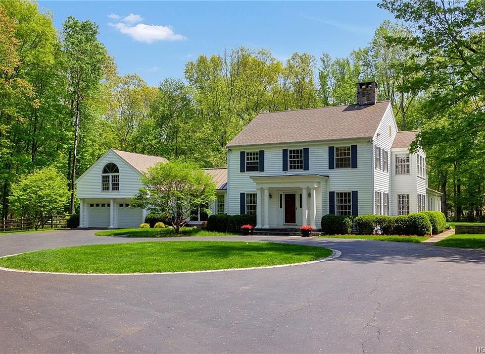1st image of 385 Birdsall Dr