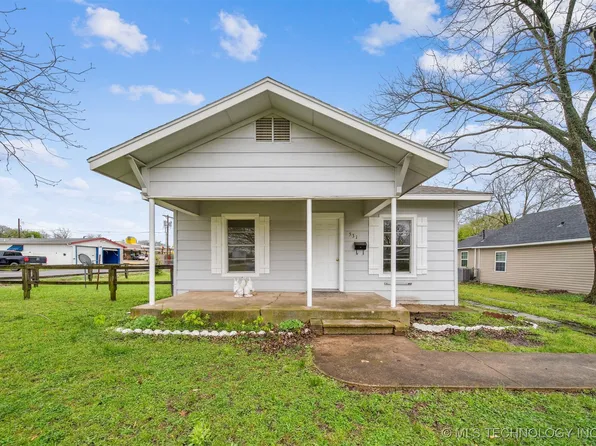 531 E 7th St, Ada, OK 74820