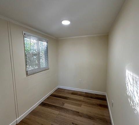 3rd image of 2940 Leonard St #2940