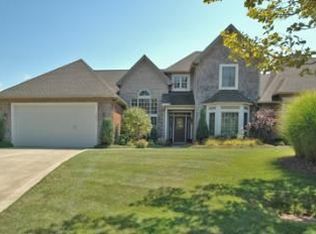 122 Haskell Dr, Cleveland, OH