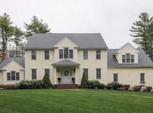 86 Longwood Cir, Kingston, MA 02364