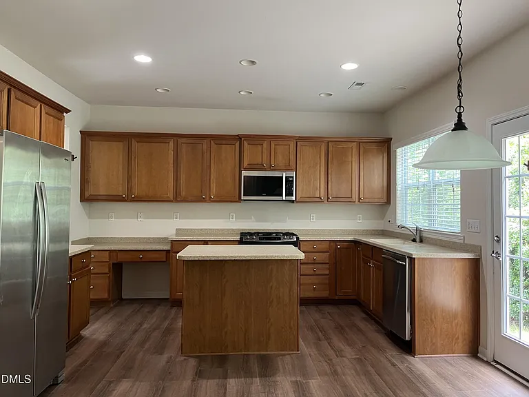 2012 Addenbrock Dr — Photo 7