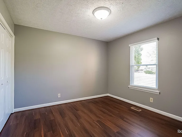 617 Blake Moore Dr — Photo 9
