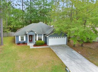322 McQueen Cir, Saint Marys, GA 31558