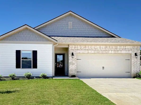 45 S Thorn Tree St, Byhalia, MS 38611