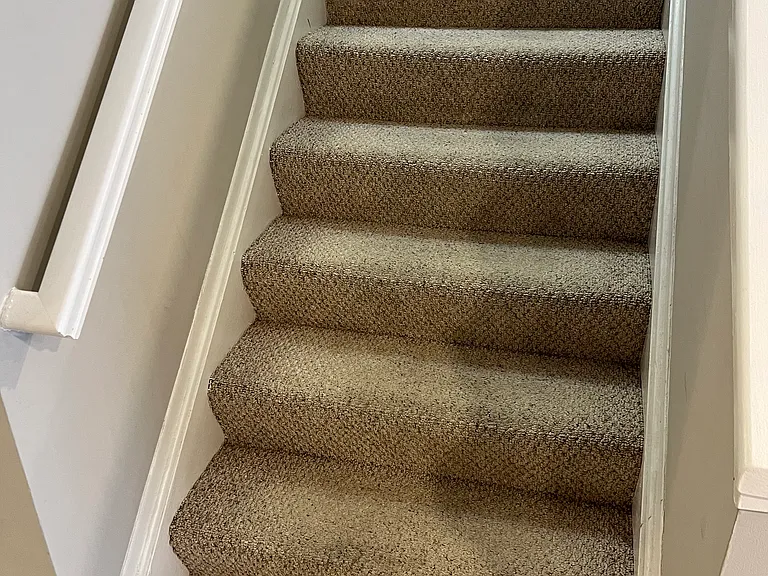 5658 Drake Hollow Dr W — Photo 37