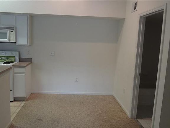 4th image of 151 SW Palm Drive #207