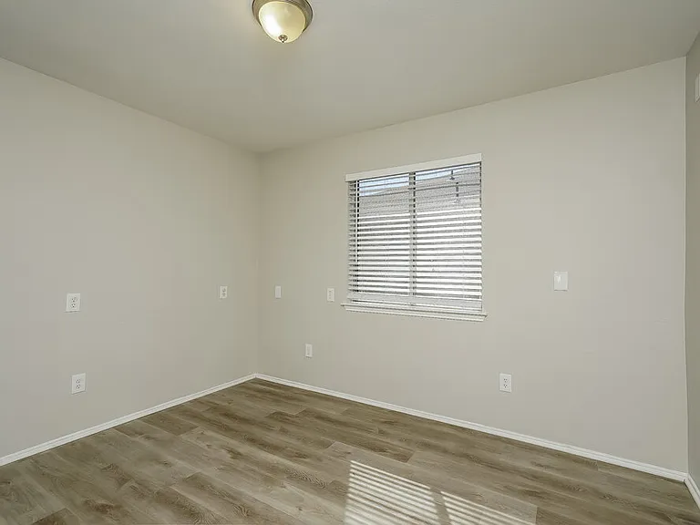 8813 Sagebrush Trl — Photo 12