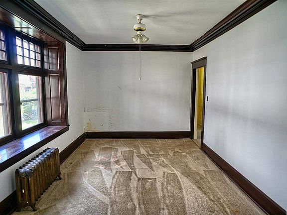 4th image of 809 N 17th St
