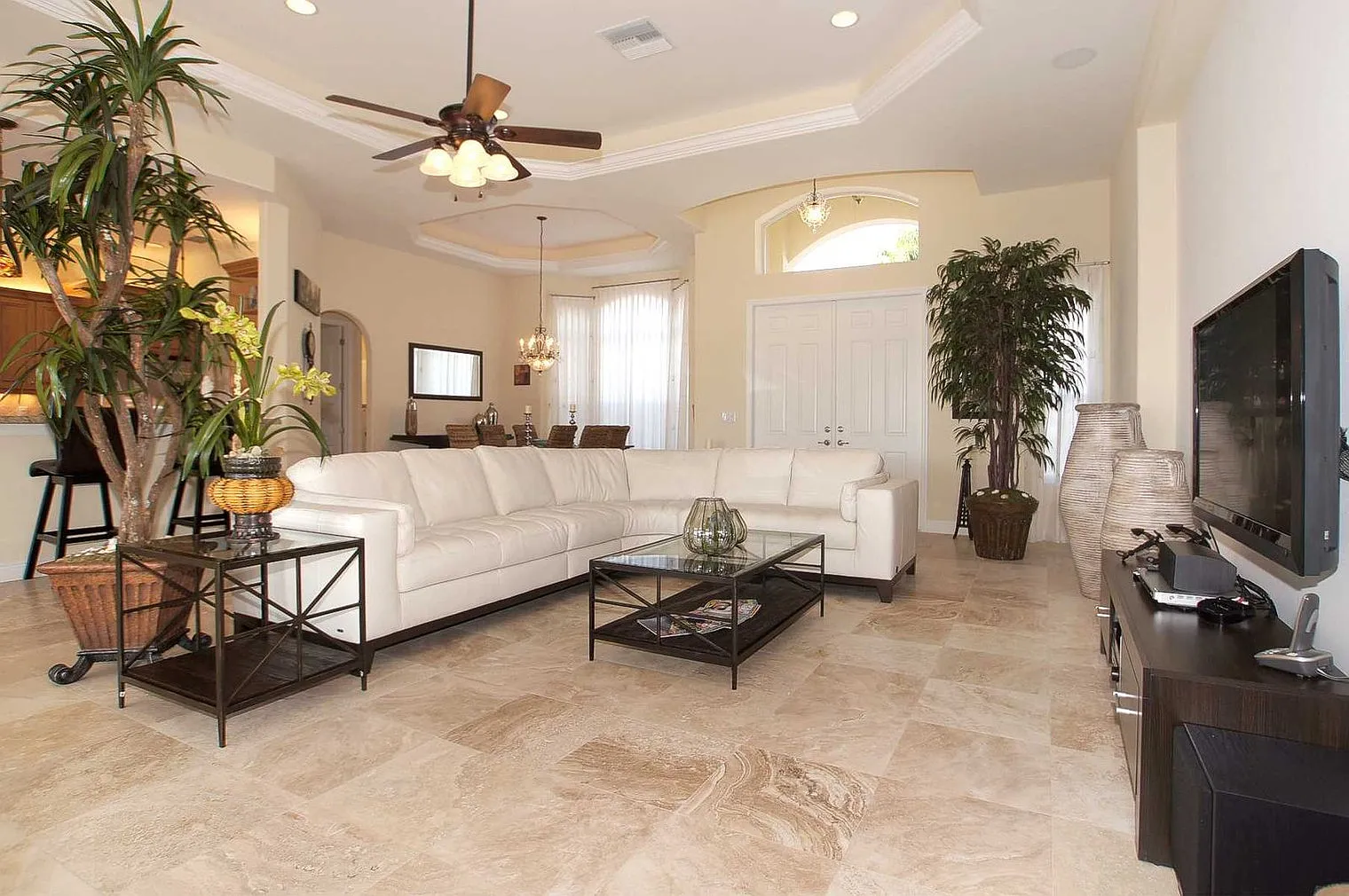4 bed, 3.0 bath, 2690 sqft, $5,820 — Photo 1