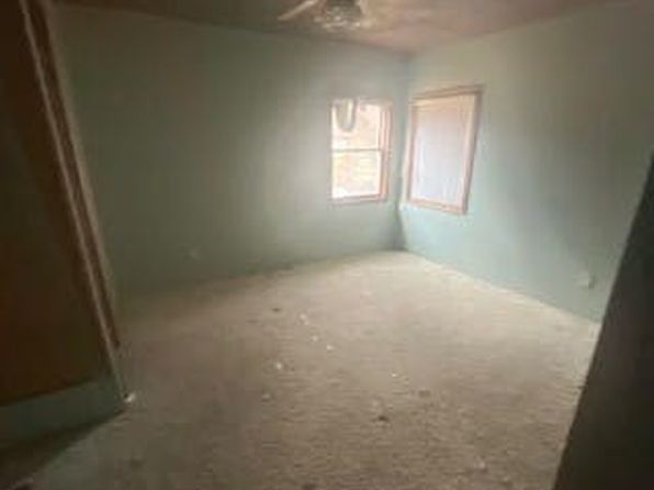 306 8th St, Bolivar, PA 15923