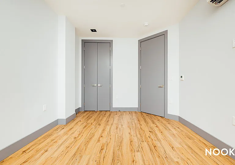 210 Parkville Ave #6D — Photo 12