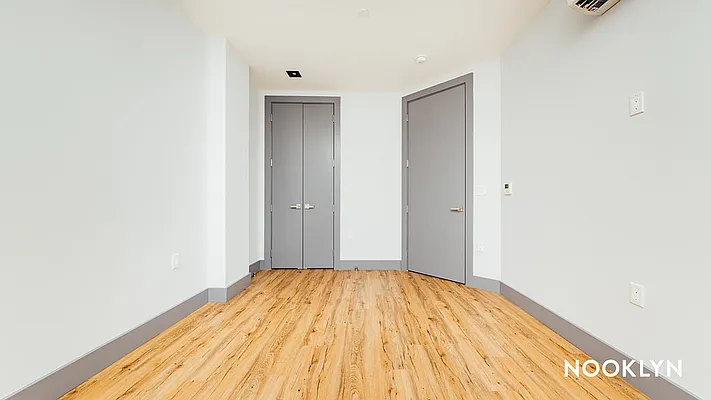 Rented by Nooklyn NYC LLC | media 10