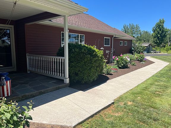 3rd image of 125 Chester Rd