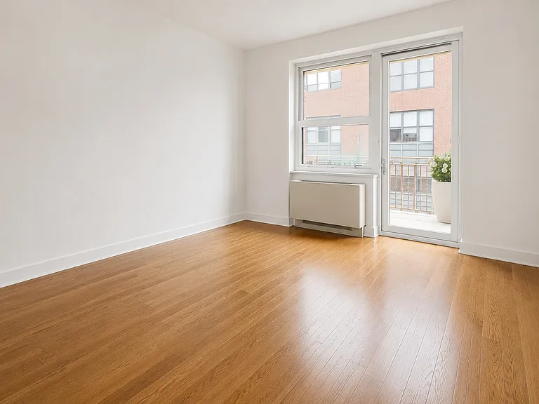 41-26 27th St #8H — Photo 10