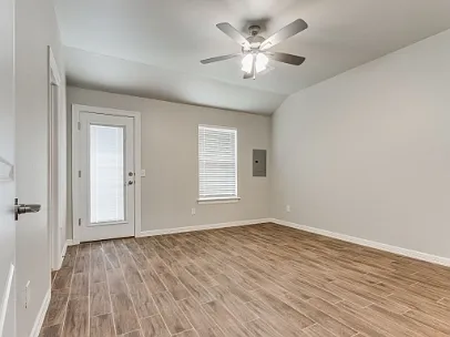 620 Maleah Pl #B — Photo 22