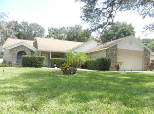 5010 Cumberland Dr, Tampa, FL 33617