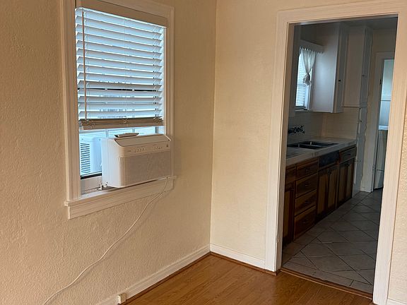 4th image of 1271 W 13th St #1271