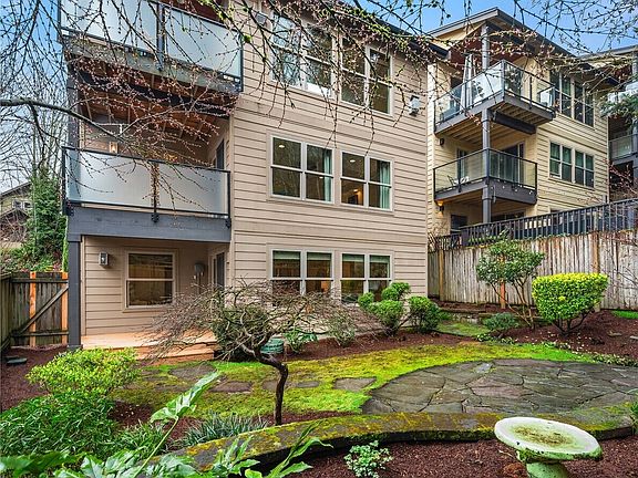 2nd image of 3042 SW Manning Street