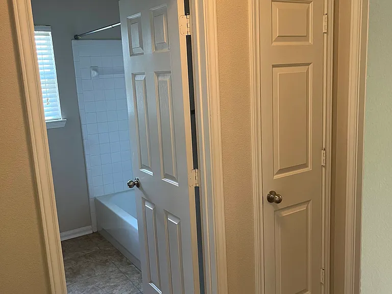 2808 Butterfly Dr — Photo 25