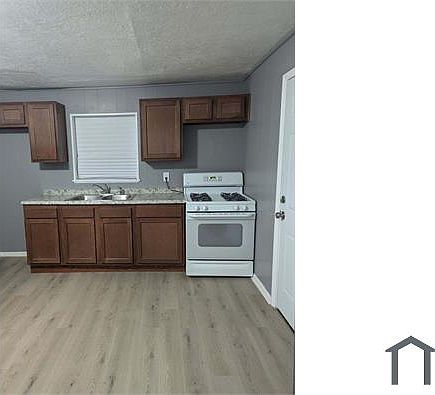 4th image of 3672 E 69th St #C-3
