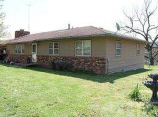 2208 Route U, Exeter, MO 65647