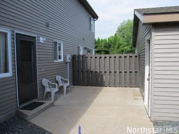 3rd image of 359 Odanah Avenue