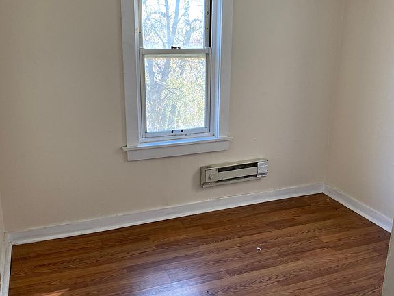 4th image of 118 Watson Ave APT 6
