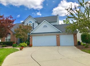 480 Cherry Grove Ln, Commerce Township, MI 48390