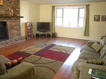 2nd image of 633 Pioneer Dr