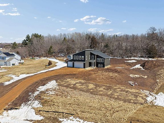 2nd image of 739 Magoo Rd