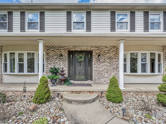 5th image of 2287 Trares Rd