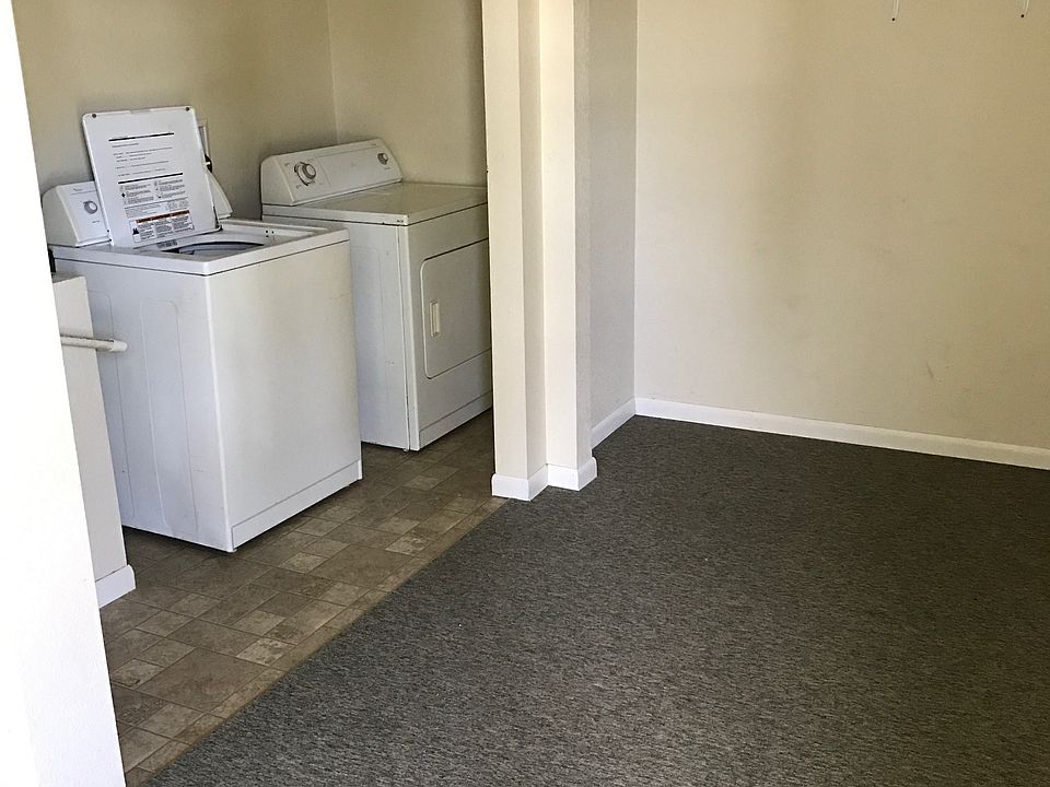 2nd image of 1213 Katherine Ave