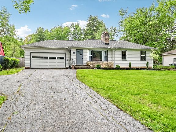 2nd image of 1818 E Wallings Rd