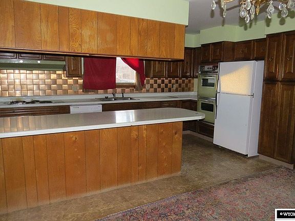 4th image of 1501 N Federal Blvd