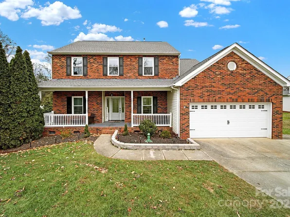 5669 Berry Ridge Dr, Harrisburg, NC 28075