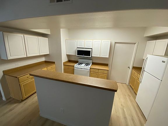 4th image of 8250 N Grand Canyon Dr Unit 1129