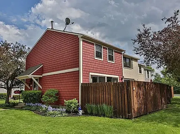46 Village Trl #46, Honeoye Falls, NY 14472