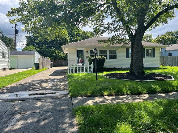 3rd image of 1388 Maetzel Dr