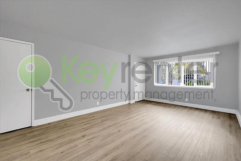 2 bed, 1.0 bath, 750 sqft, $1,400 — Photo 4