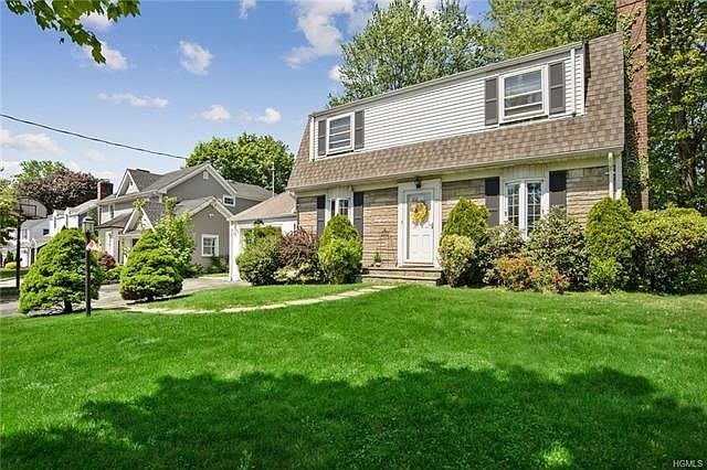 Welcome to 24 Hickory Hill Rd