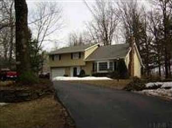 1st image of 115 Prospect St