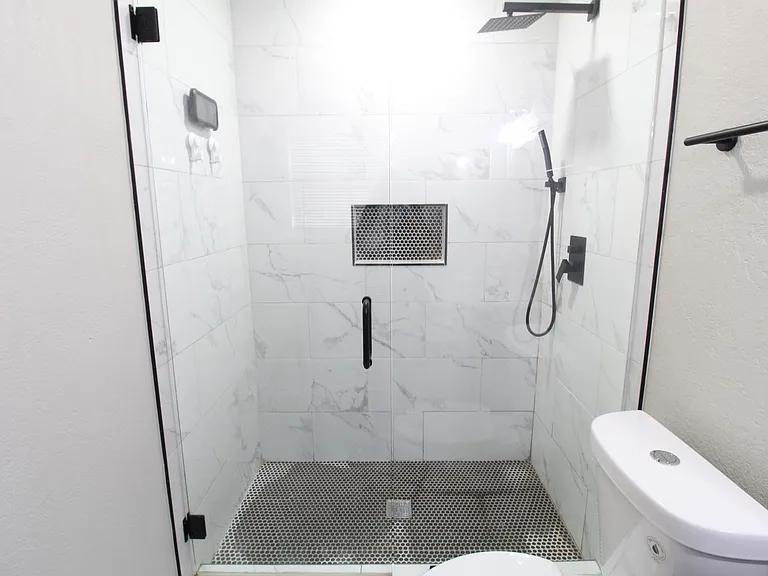 3367 Oak Dr — Photo 16