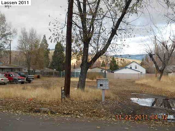 2nd image of 1425 & 1433 1st St